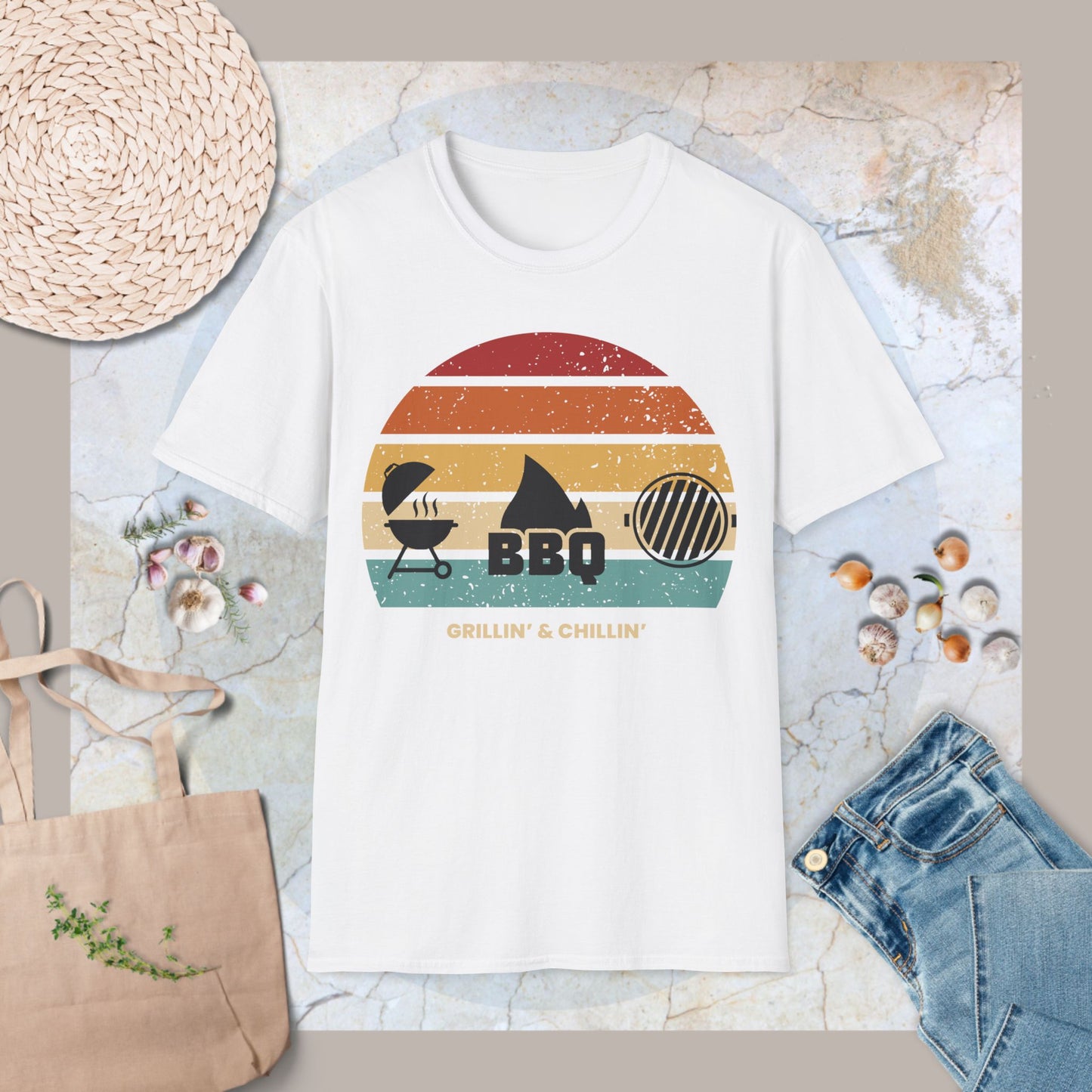 Grillin & chillin T-Shirt