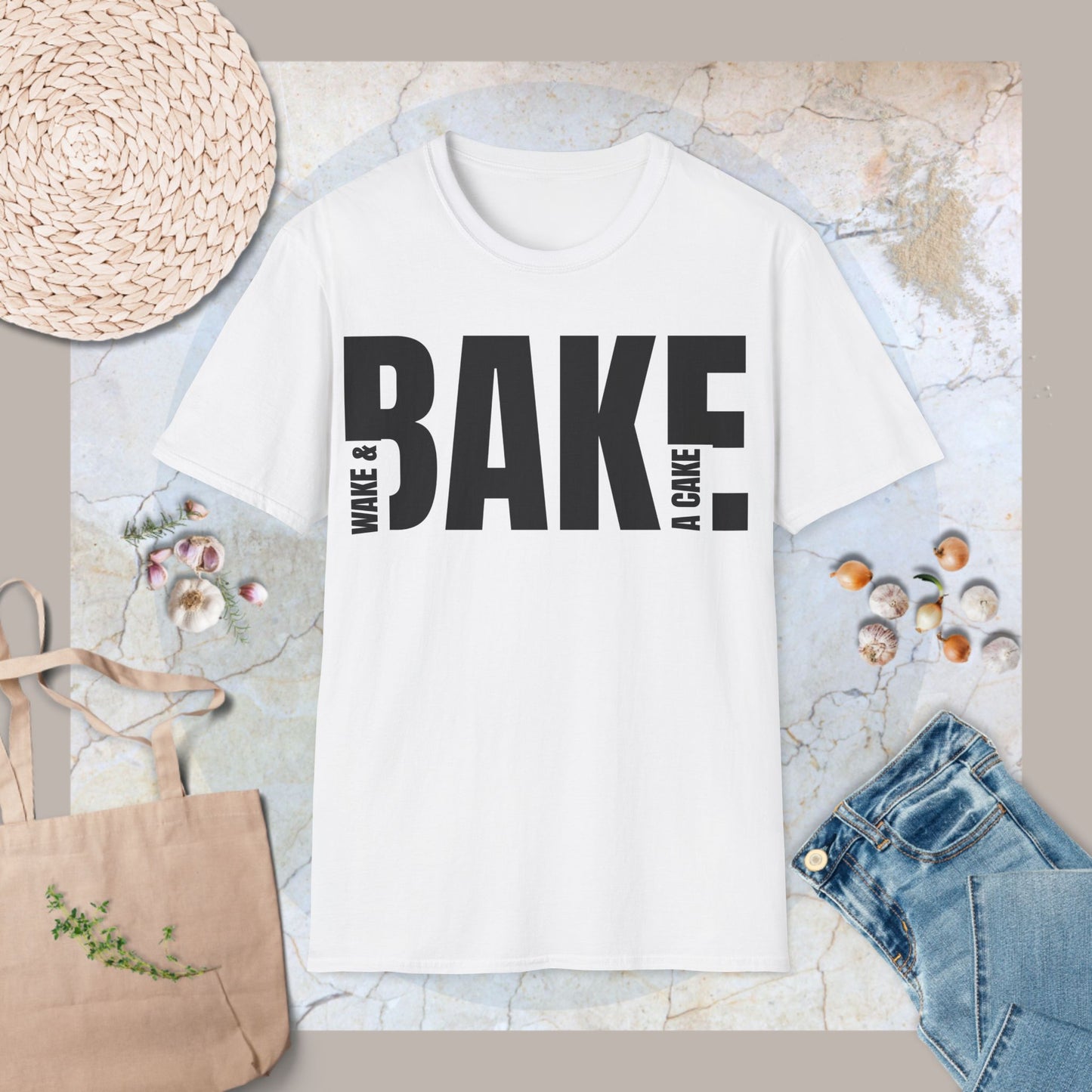 Wake & bake a cake T-Shirt