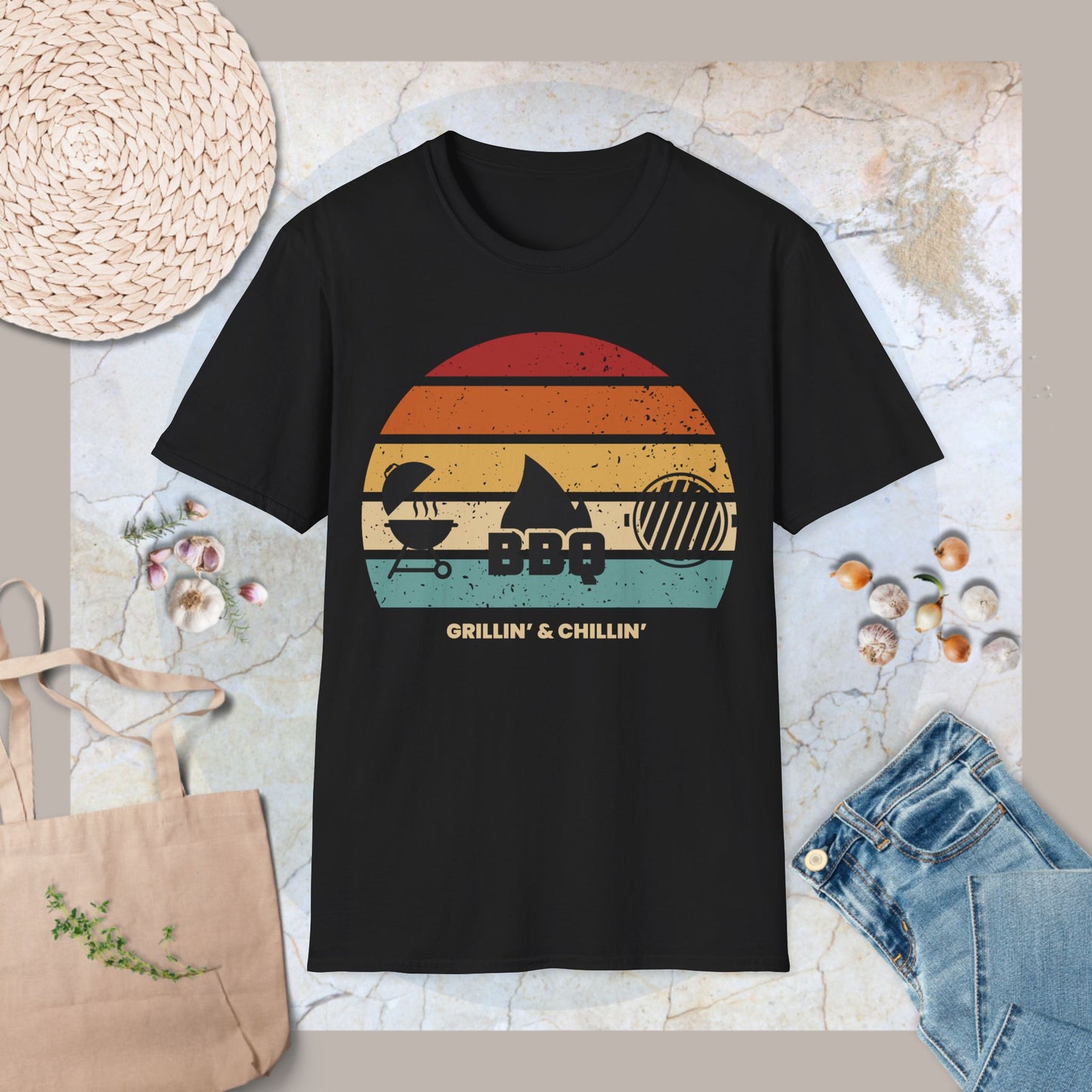 Grillin & chillin T-Shirt